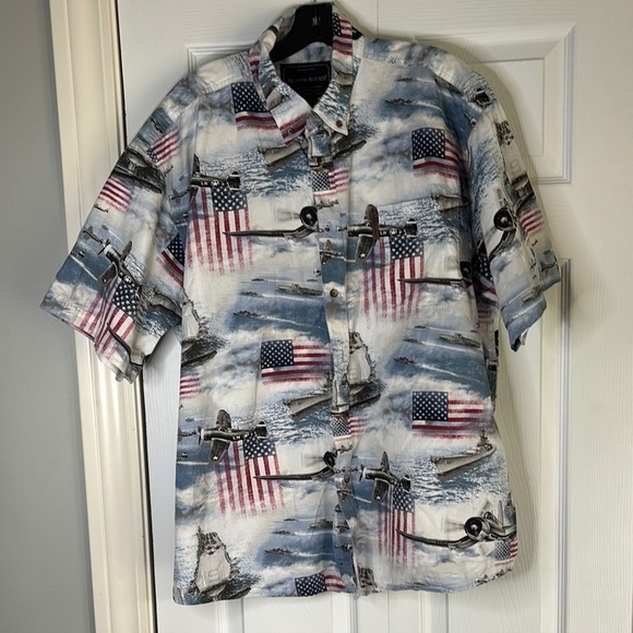 Patriotic Men's Casual Button Down Shirt - Picture 1 of 6